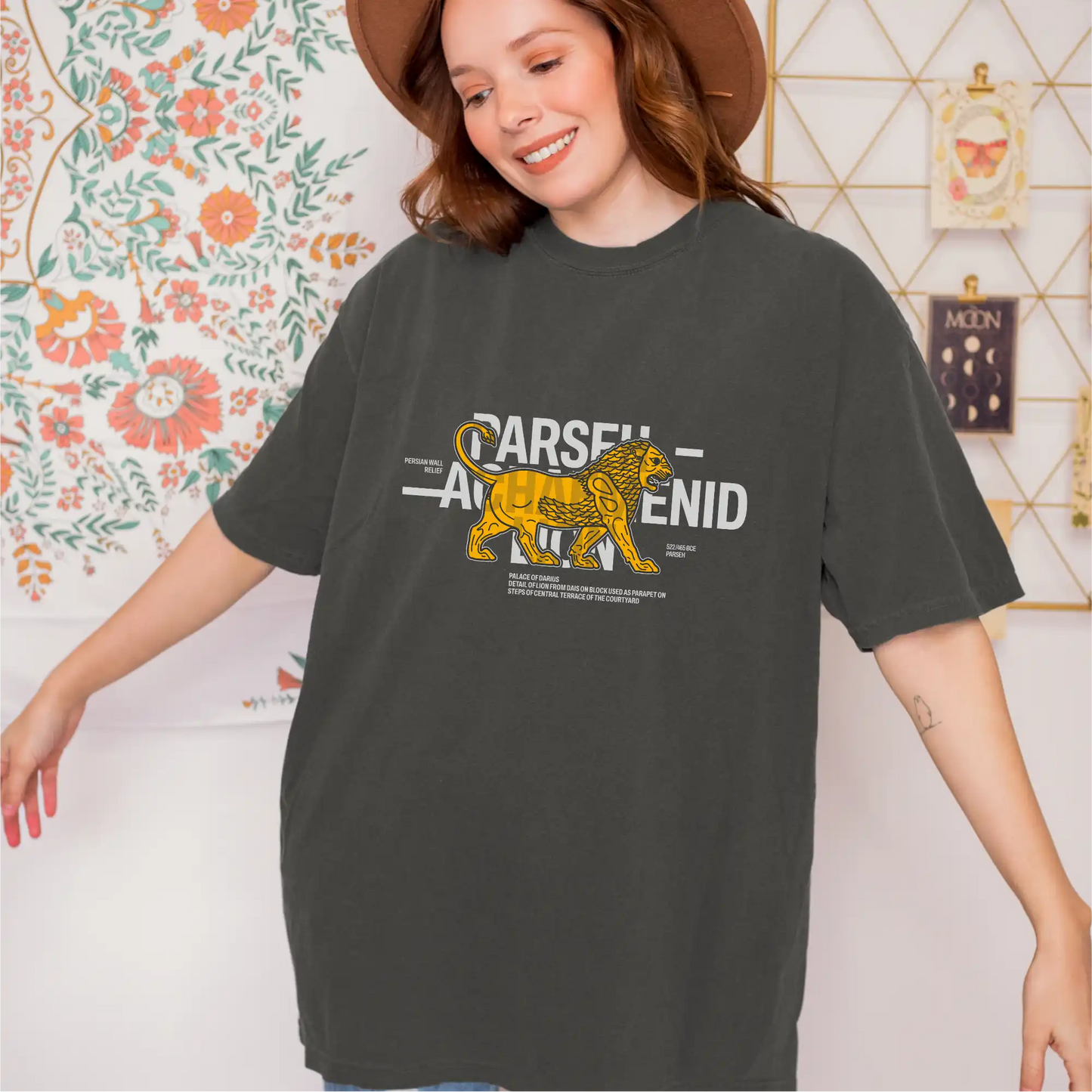 Achaemenid Lion cotton graphic T-shirt